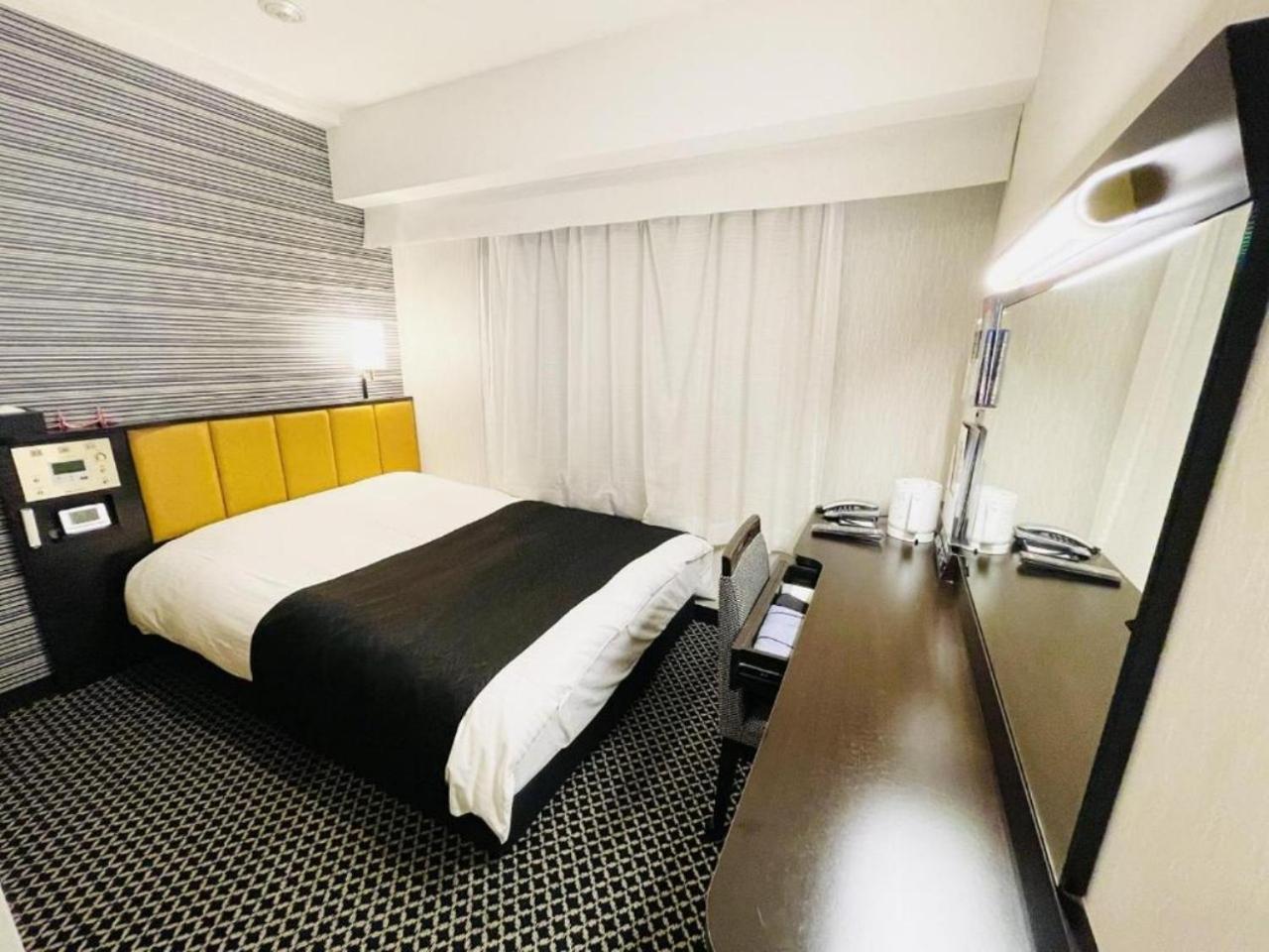 Apa Hotel Akihabaraeki-Denkigaiguchi Tokio Exterior foto